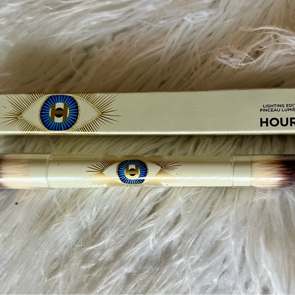 Hourglass Ambient Lighting Edit Unlocked Evil Eye Palette and Dual Ended Brush - Picture 7 of 7